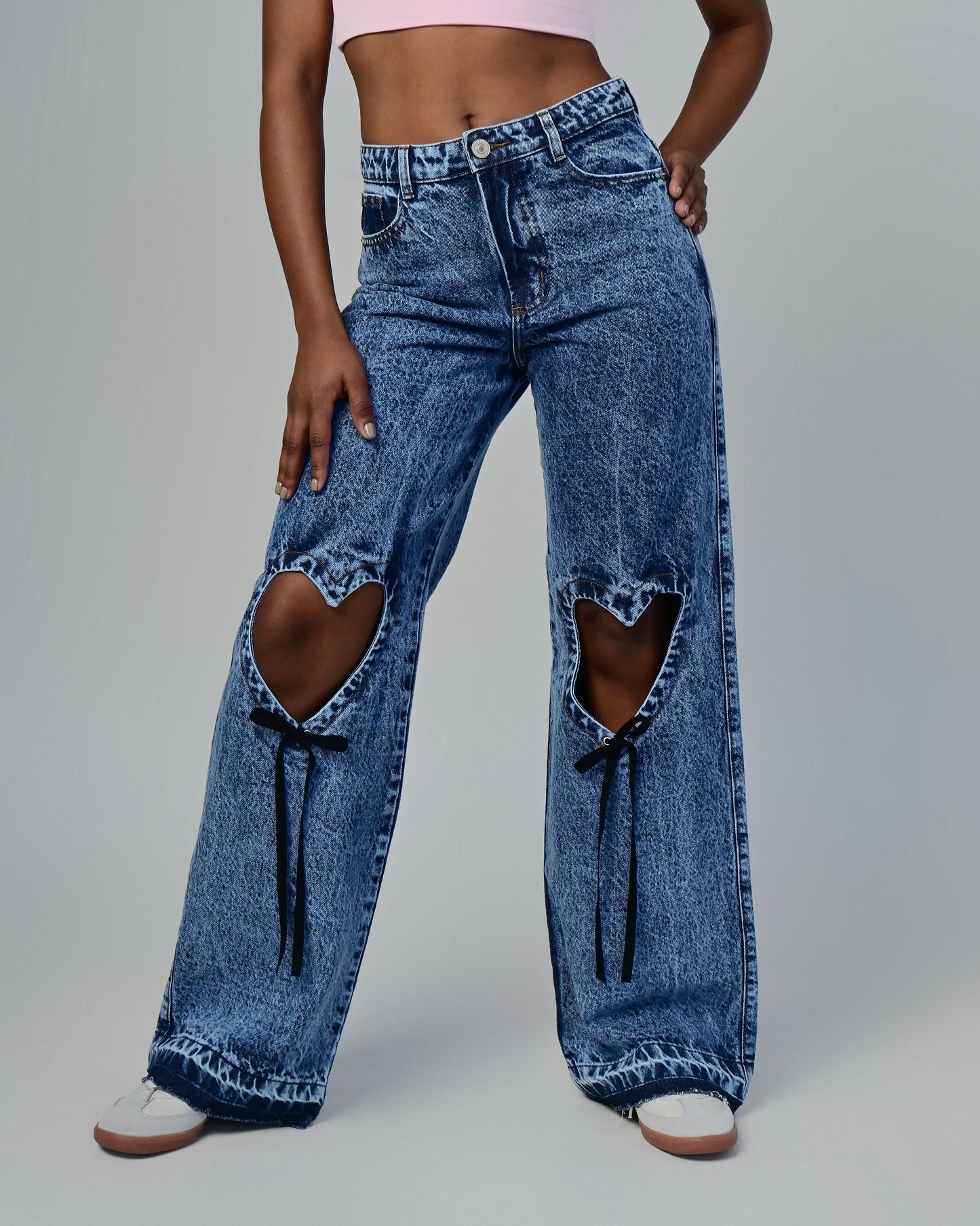 HEART CUT OUT JEAN