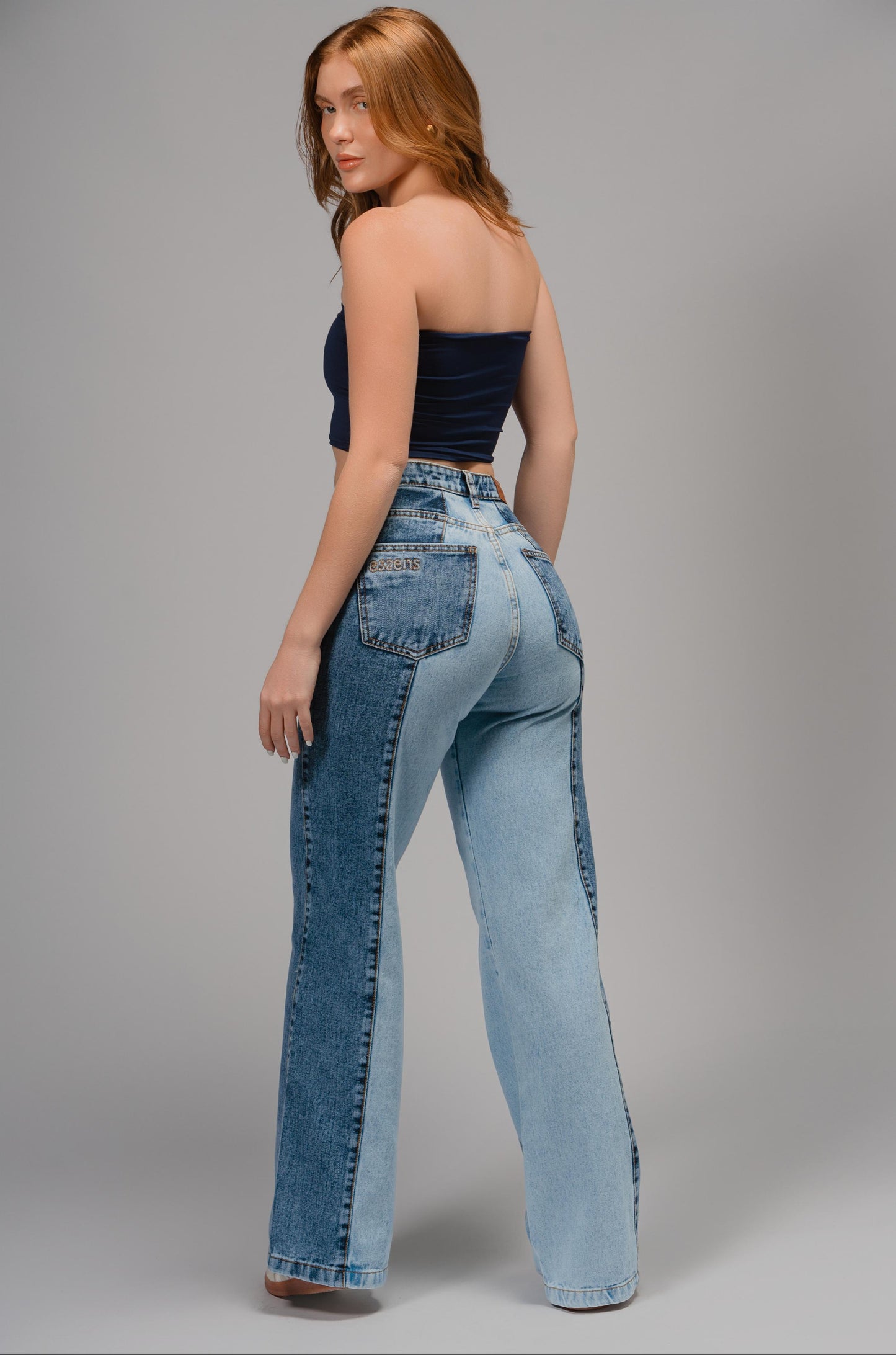 Azul